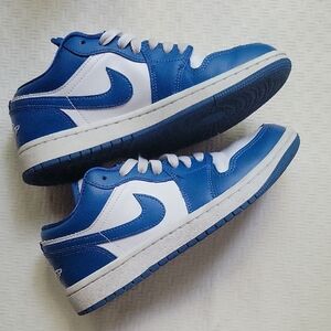 Blue and White Men's Sneakers